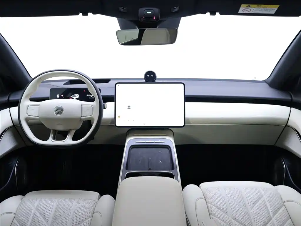 NIO NIO ET5T
