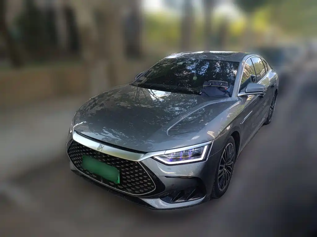 BYD Han 2023 DM-i Champion Edition 121KM Honor