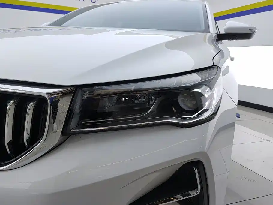 Geely Emgrand, миниатюра 5