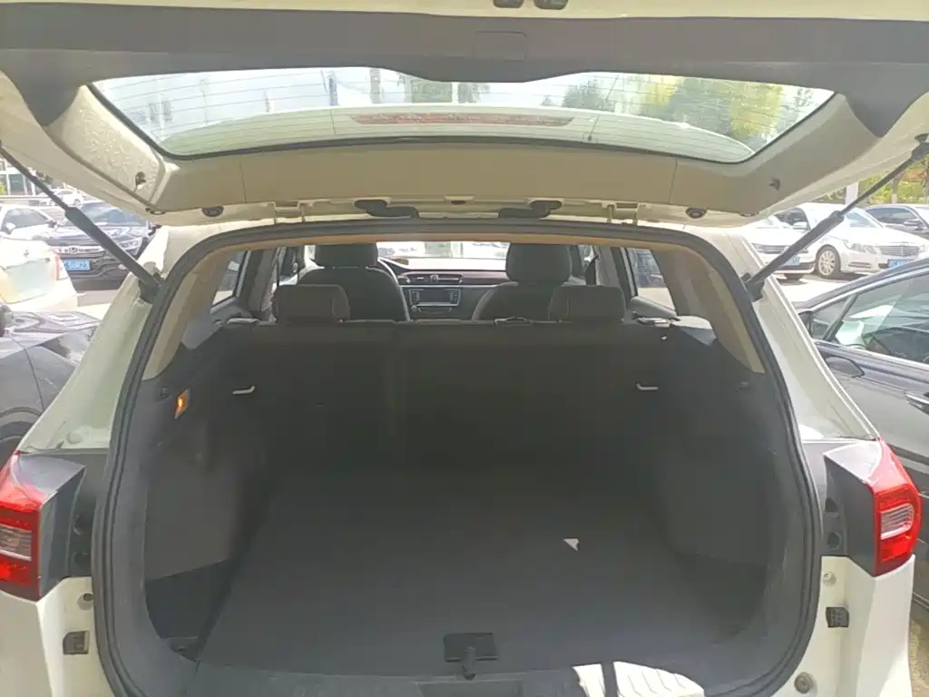 Zotye T600 2016 2015 1.5T Manual Elite