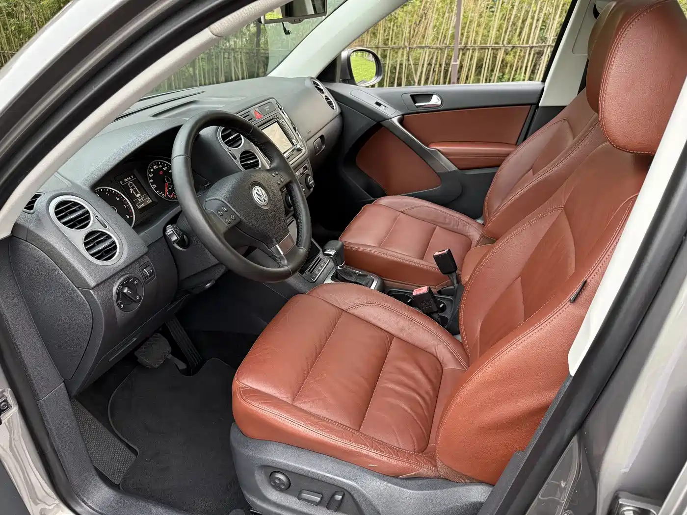 Volkswagen Tiguan 2009 2009 Model 2.0TSI Luxury Edition