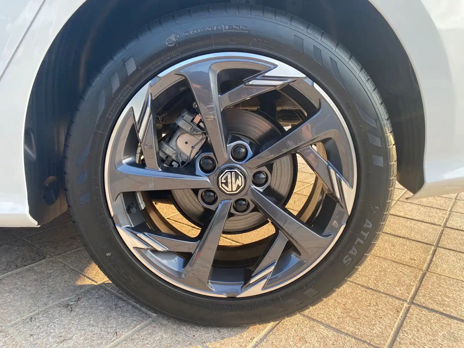 Photo 18 - MG MG5