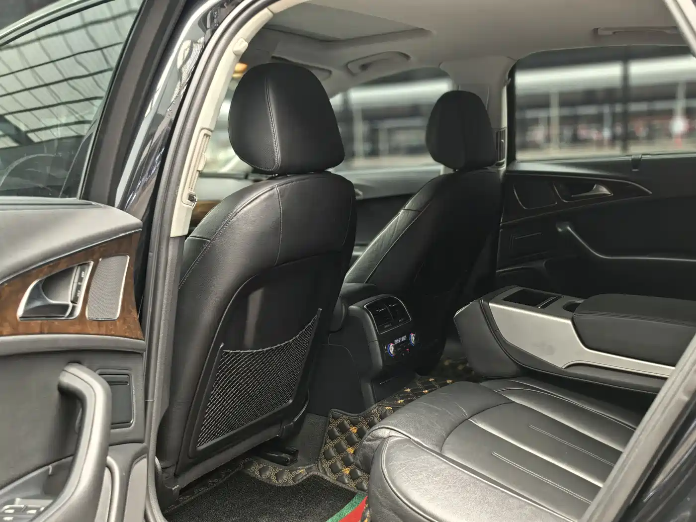 Audi A6L 2012 TFSI Comfort фото 7