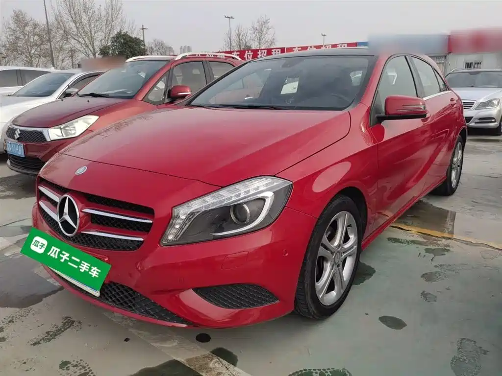 Mercedes-Benz A-Class (Import) 2015 A 180 фото 2