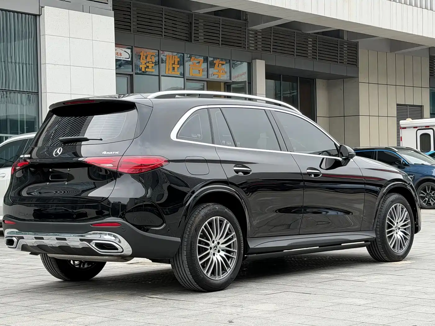 Mercedes-Benz GLC 2026 2026 GLC 300 L 4MATIC Sport 5-Seater
