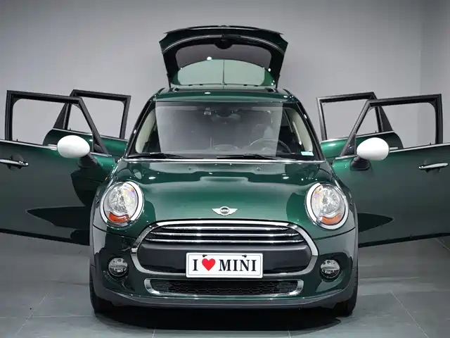 MINI 2016 1.2T ONE Pioneer 5-door — фото 3