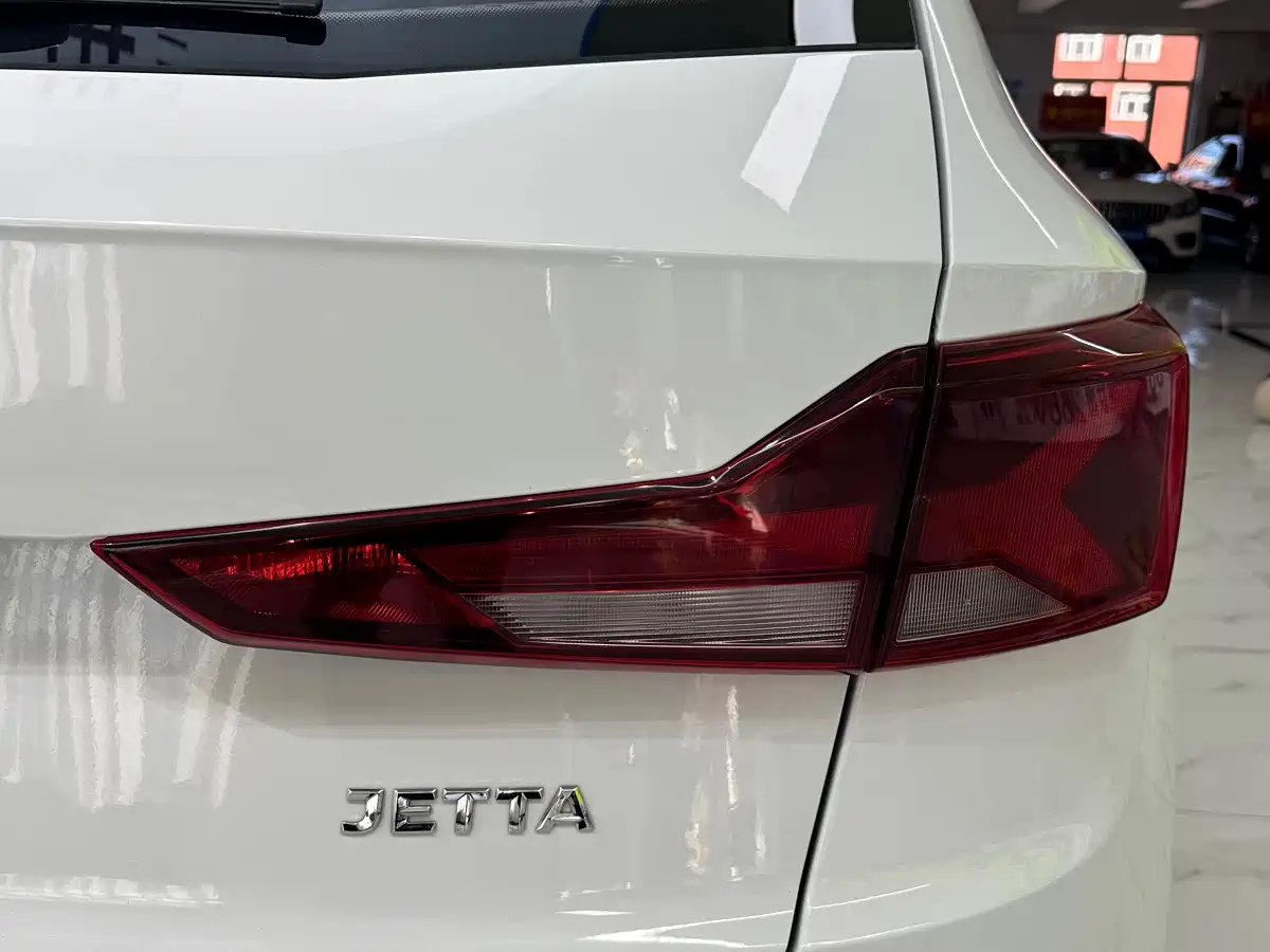 Фото 8 - Jetta VS5