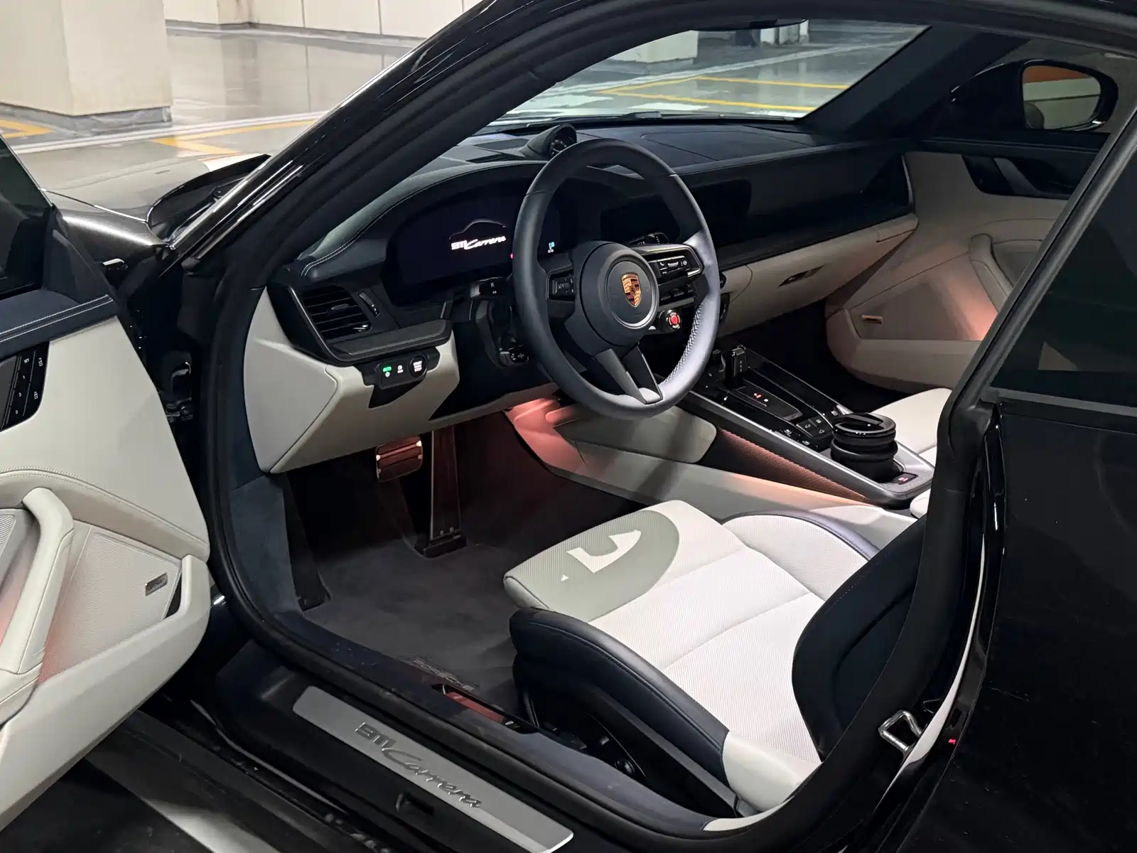 Photo 5 - Porsche 911