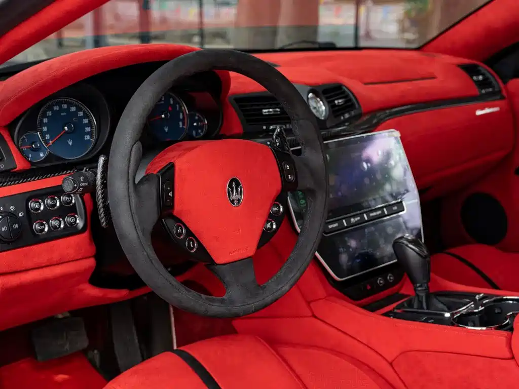 Photo 9 - Maserati GranTurismo