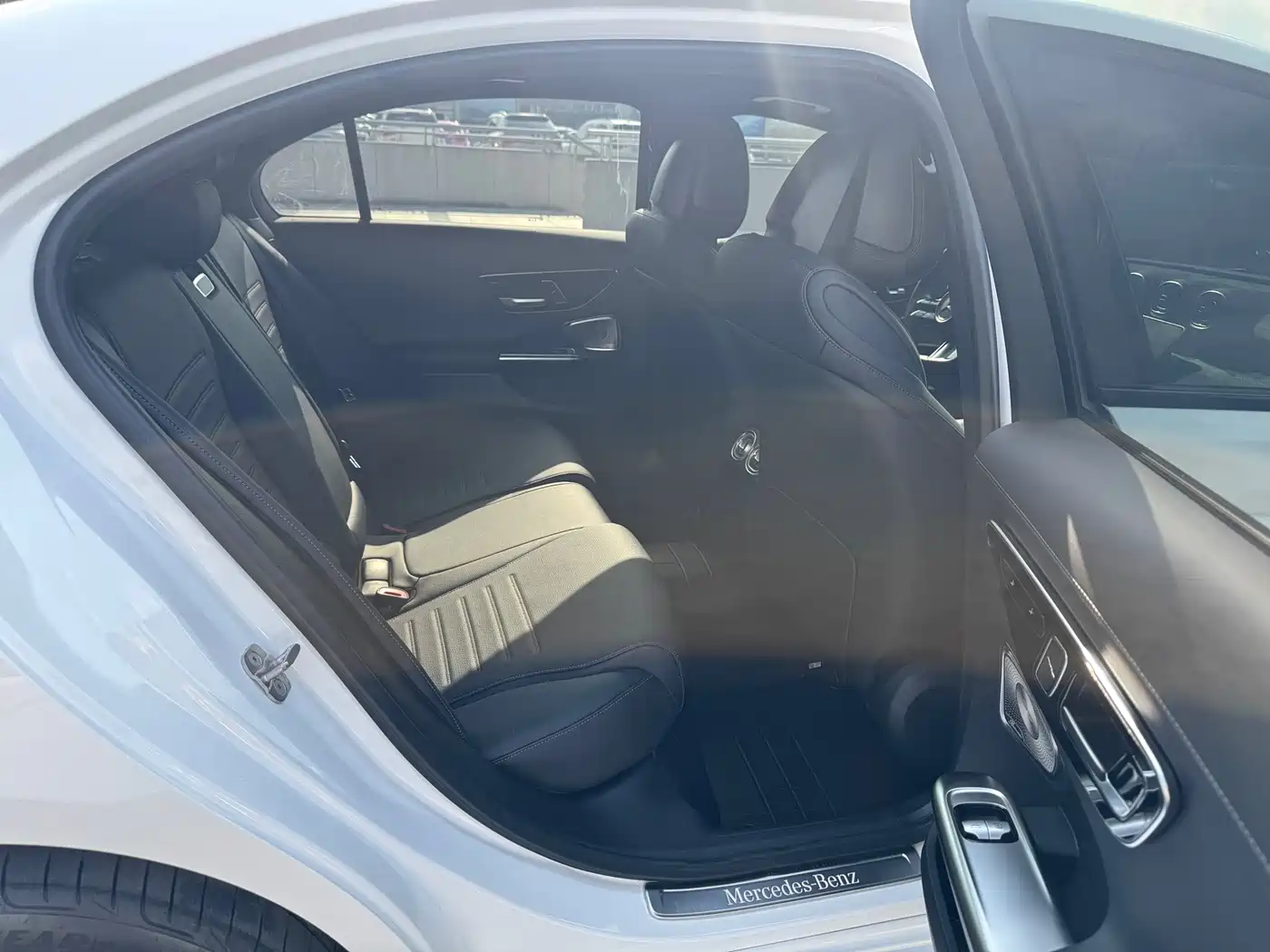 Mercedes-Benz C-Class 2024 Second Facelift C 260 L Night Edition Sport фото 13