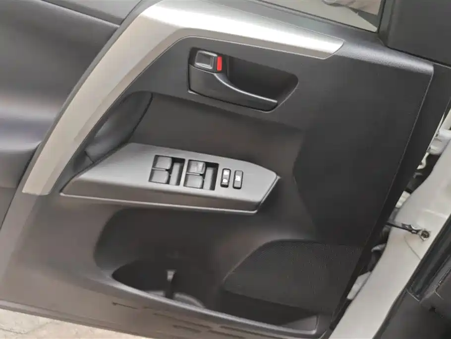 Toyota RAV4 Rongfang 2018 2.5L Automatic 4WD Elite i Edition фото 7
