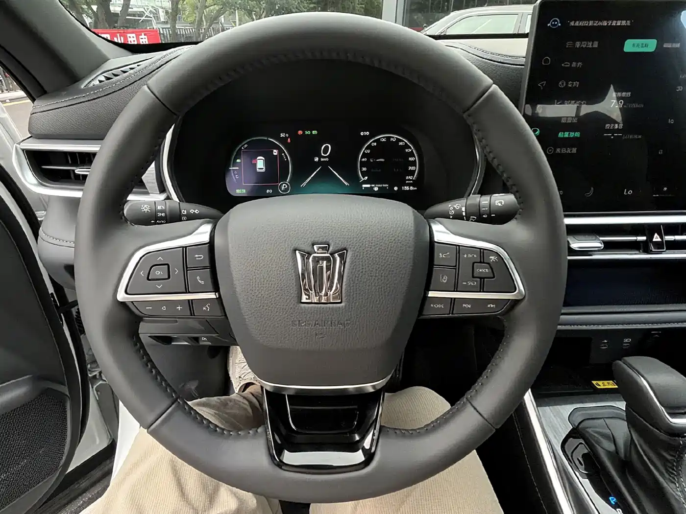 Toyota Crown Kluger 2026 Model 2.5L HEV 4WD Premium Edition фото 3