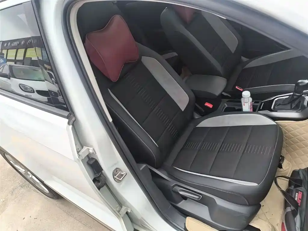 Volkswagen T-ROC 2021 Facelift 280TSI DSG 2WD Elite Smart Connect Edition фото 25