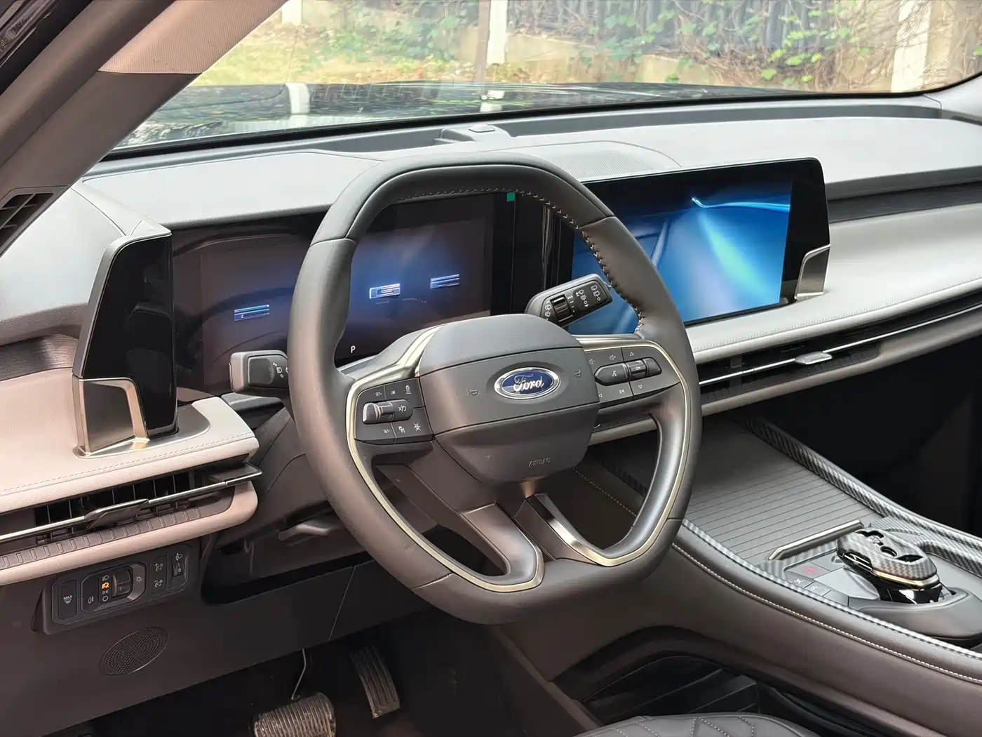 FORD SHARP WORLD