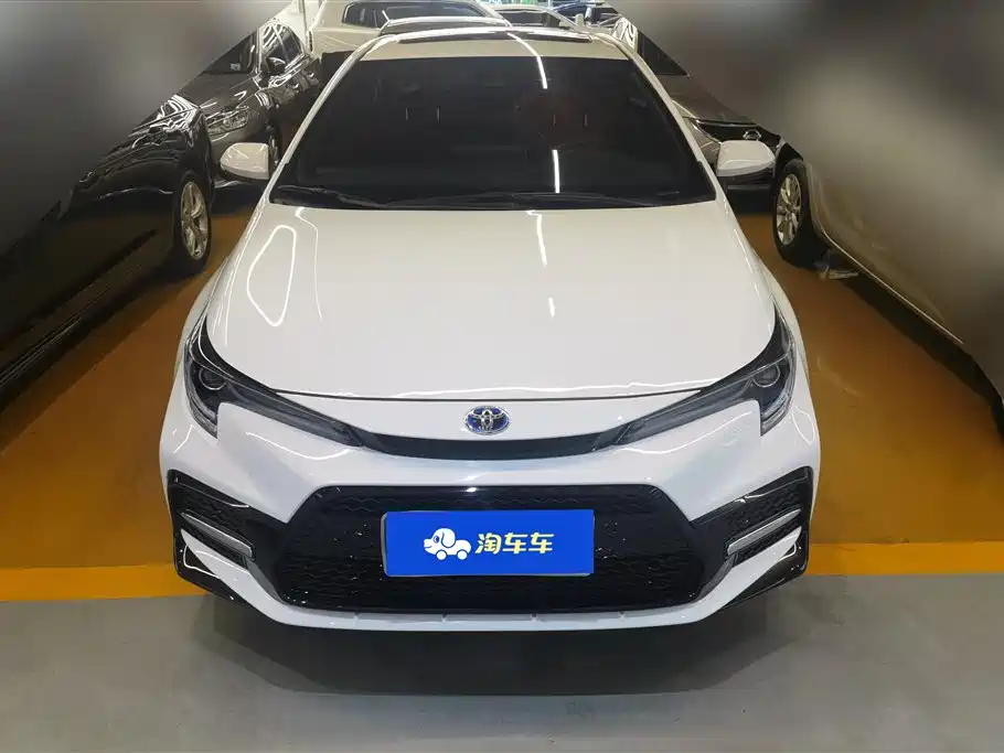 Toyota Levin 2022 Dual Engine 1.8H E-CVT Progressive Edition фото 2