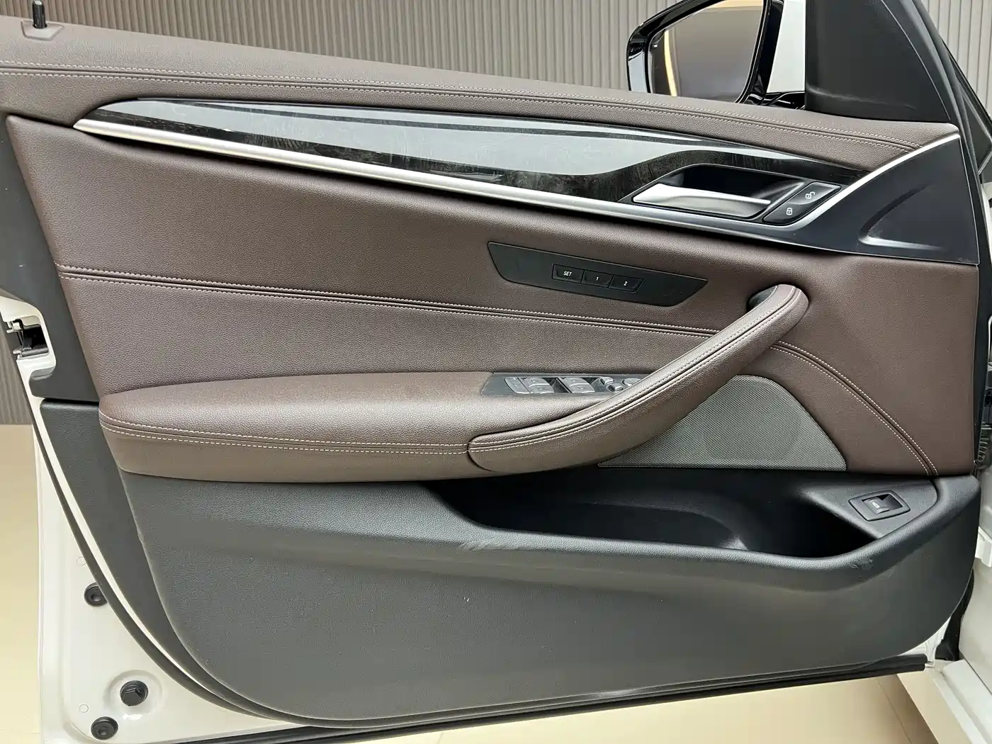 BMW 5 Series 2022 525Li Luxury Package фото 15