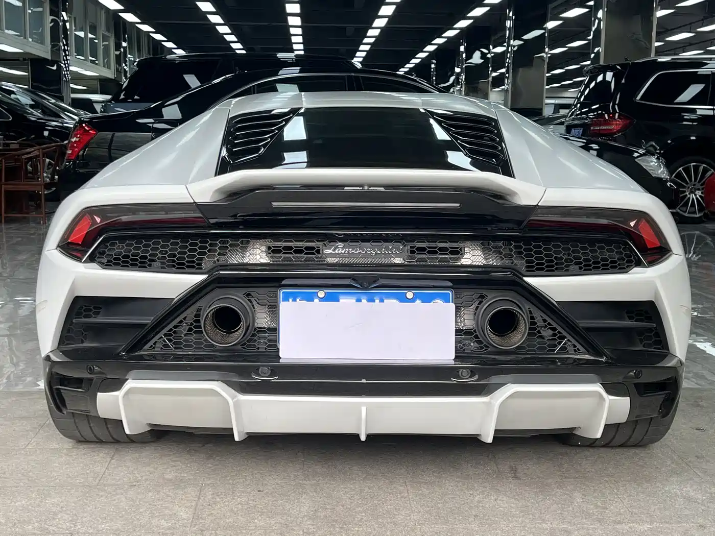 LAMBORGHINI HURACÁN