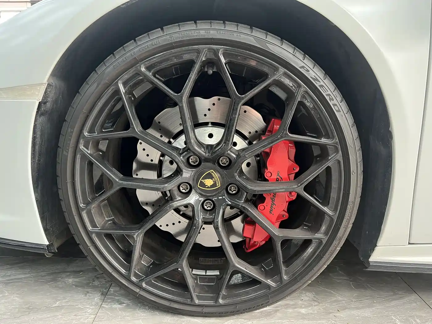 LAMBORGHINI HURACÁN