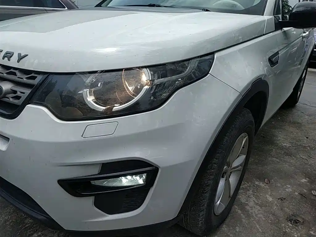 Land Rover Discovery Sport 2017 2.0T PURE фото 24