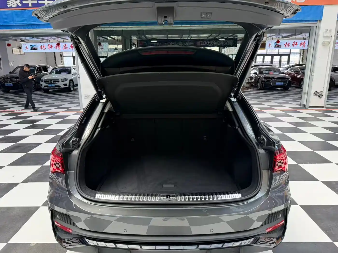 Audi Q3 Sportback 2022 45 TFSI quattro Luxury фото 15