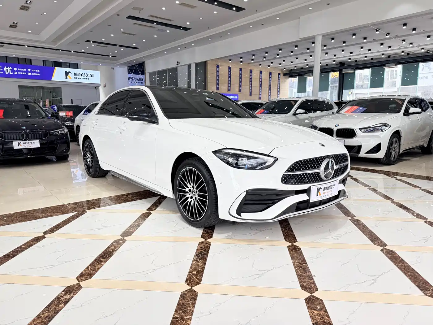 Mercedes-Benz C-Class 2023 Facelift C 260 L Sport Edition фото 4