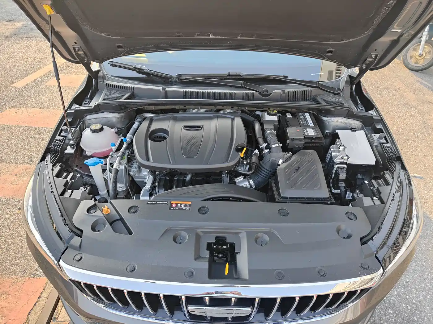 GEELY AUTOMOBILE EMGRAND