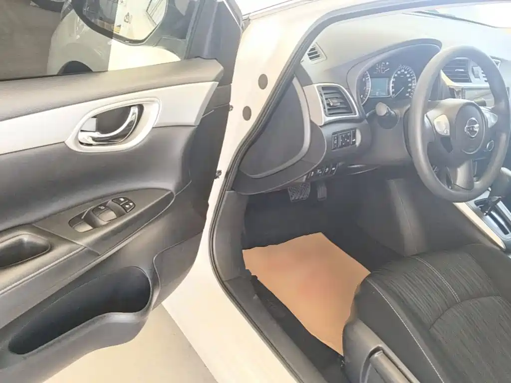 Nissan SYLPHY, миниатюра 16