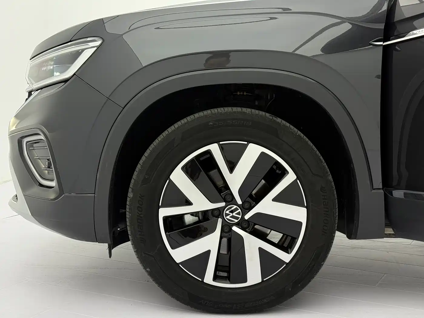 Volkswagen Tayron 2023 280TSI 2WD Luxury Plus Advanced Edition фото 21