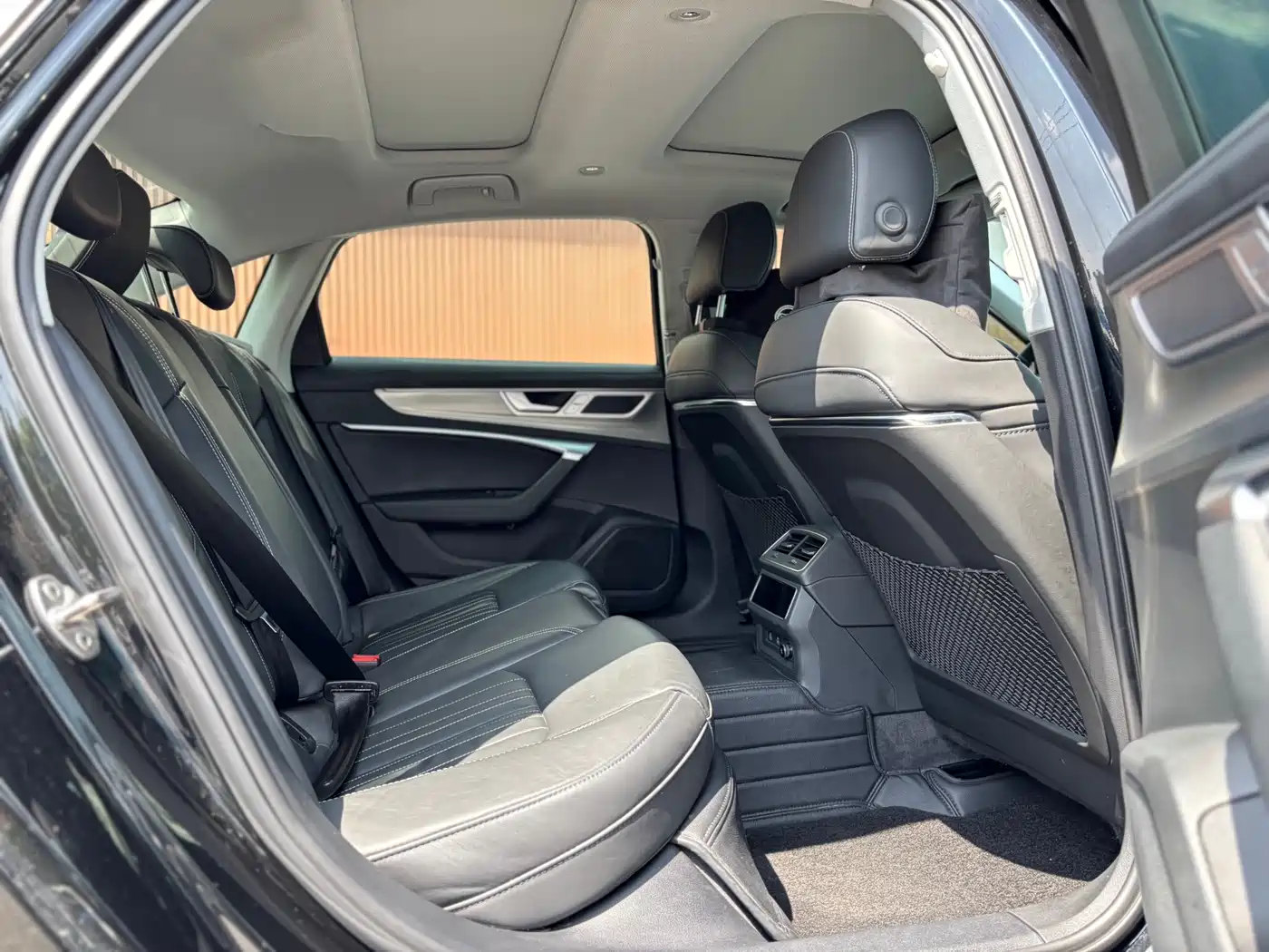 Audi A6L 2023 Facelift 45 TFSI Premium Elegance фото 17