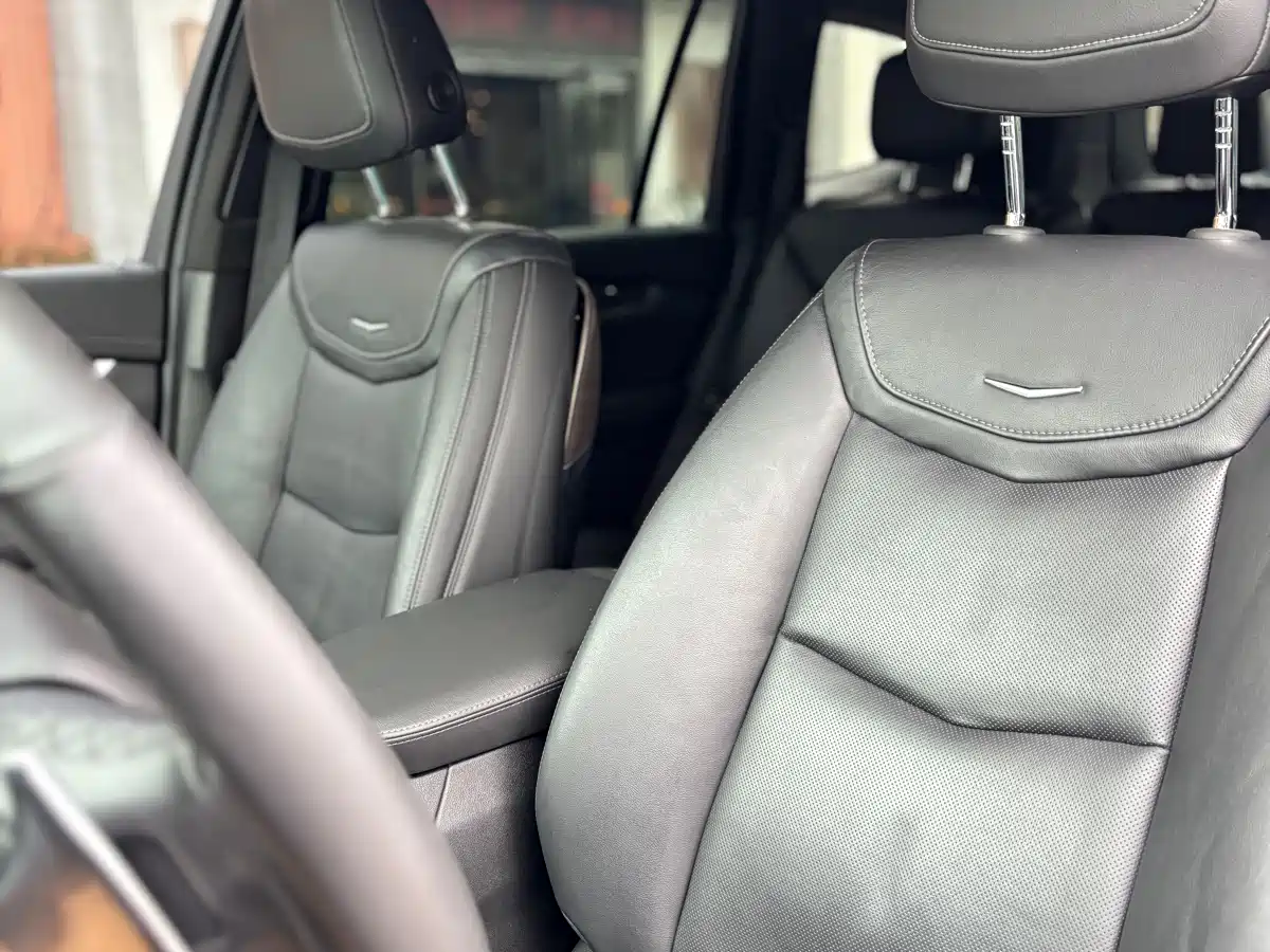 Cadillac XT6 2020 28T 6-Seater 4WD Leading Sport Model фото 11