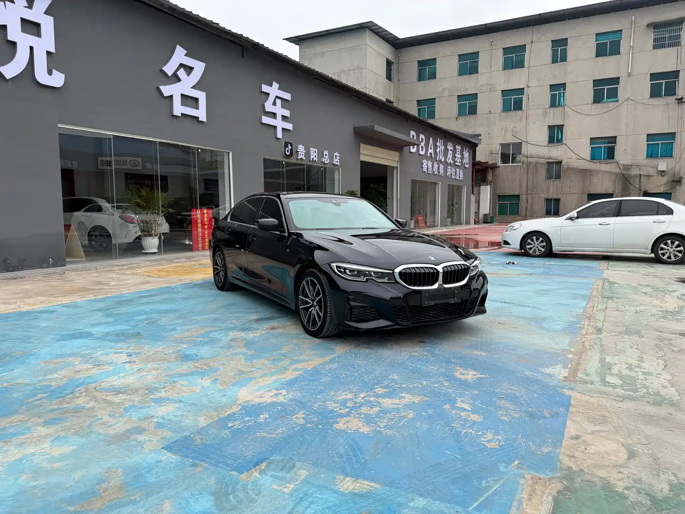 BMW 3 Series 2022 325Li M Sport Package фото 3