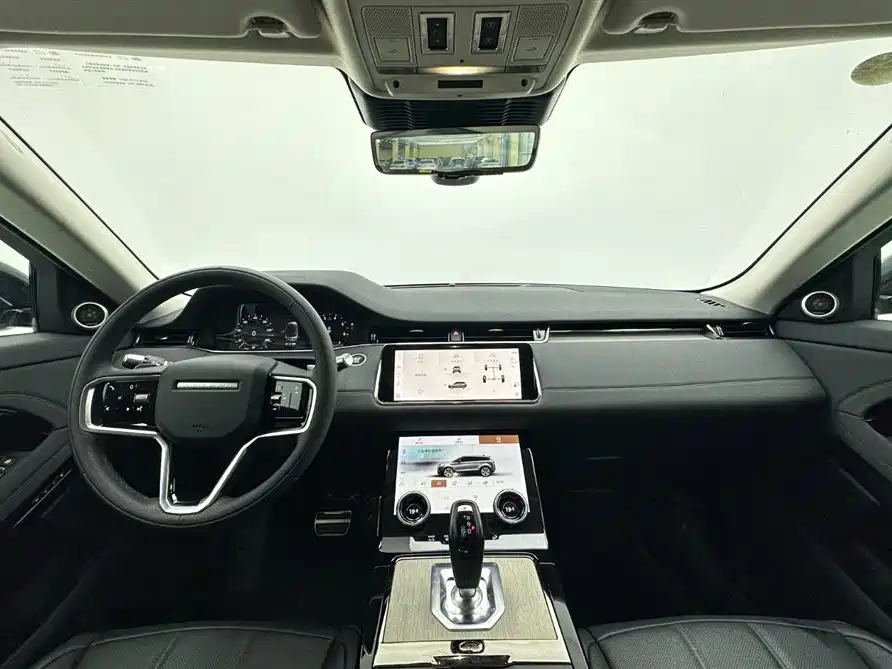 Land Rover Range Rover Evoque 2022 Range Rover Evoque L 249PS R-Dynamic Luxury Edition фото 17