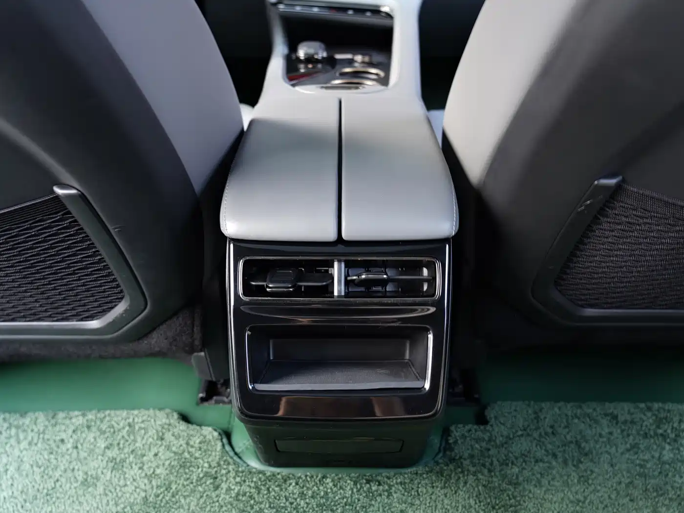 ZEEKR EXTREME KRYPTON 001