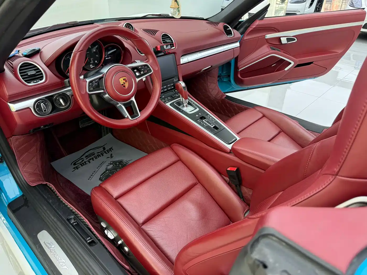 Porsche 718 2018 Boxster 2.0T фото 10
