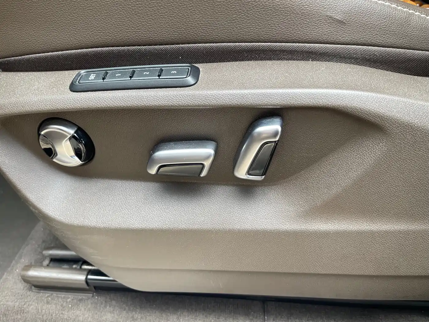 Volkswagen Viloran 2020 2020 380TSI Flagship Edition