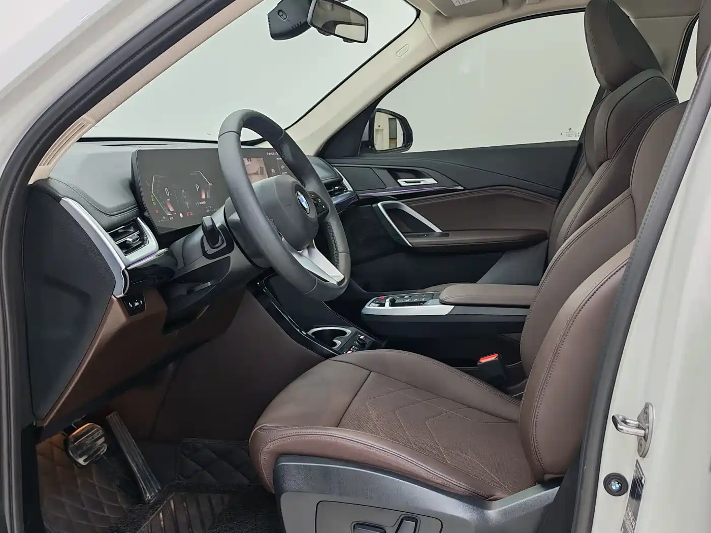 BMW X1 2024 sDrive20Li X Design Package фото 7