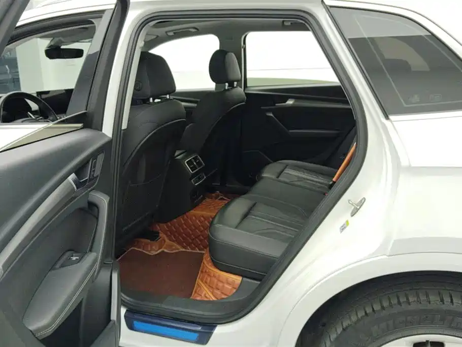 Audi Q5L 2021 40 TFSI Luxury Dynamic фото 11