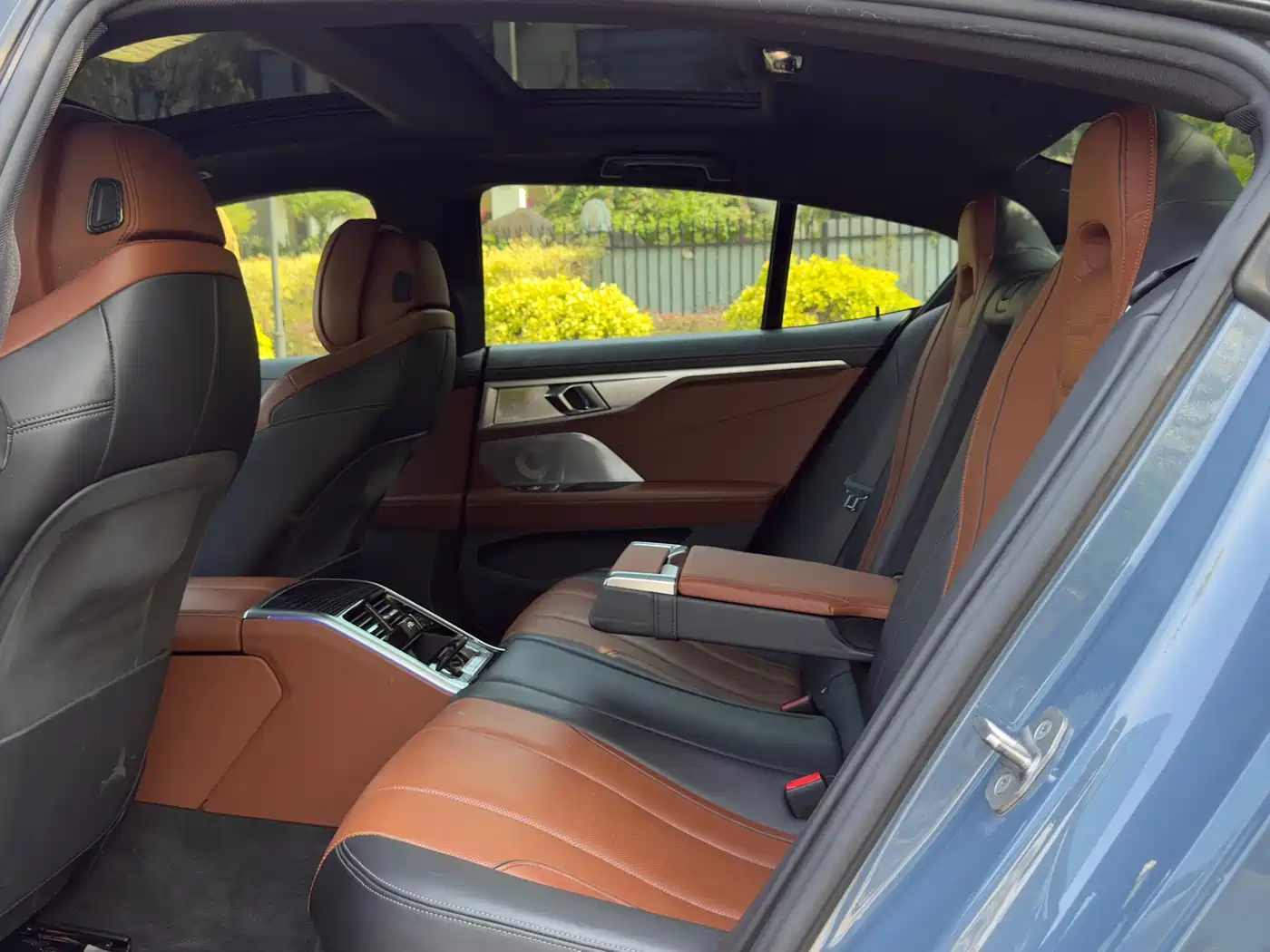 BMW 8 Series 2021 840i xDrive 4-door Coupe M Sport Package фото 25