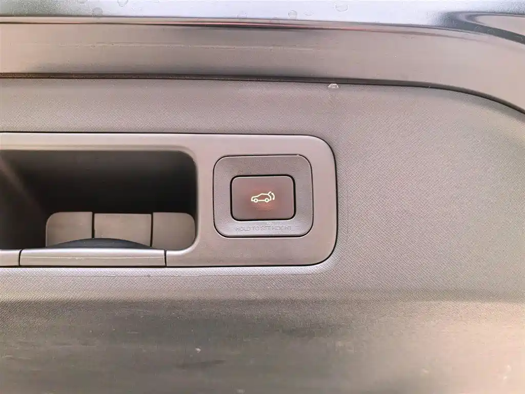 GAC Trumpchi Trumpchi M8 2023 Model Master Series Hybrid Ultimate Edition фото 14