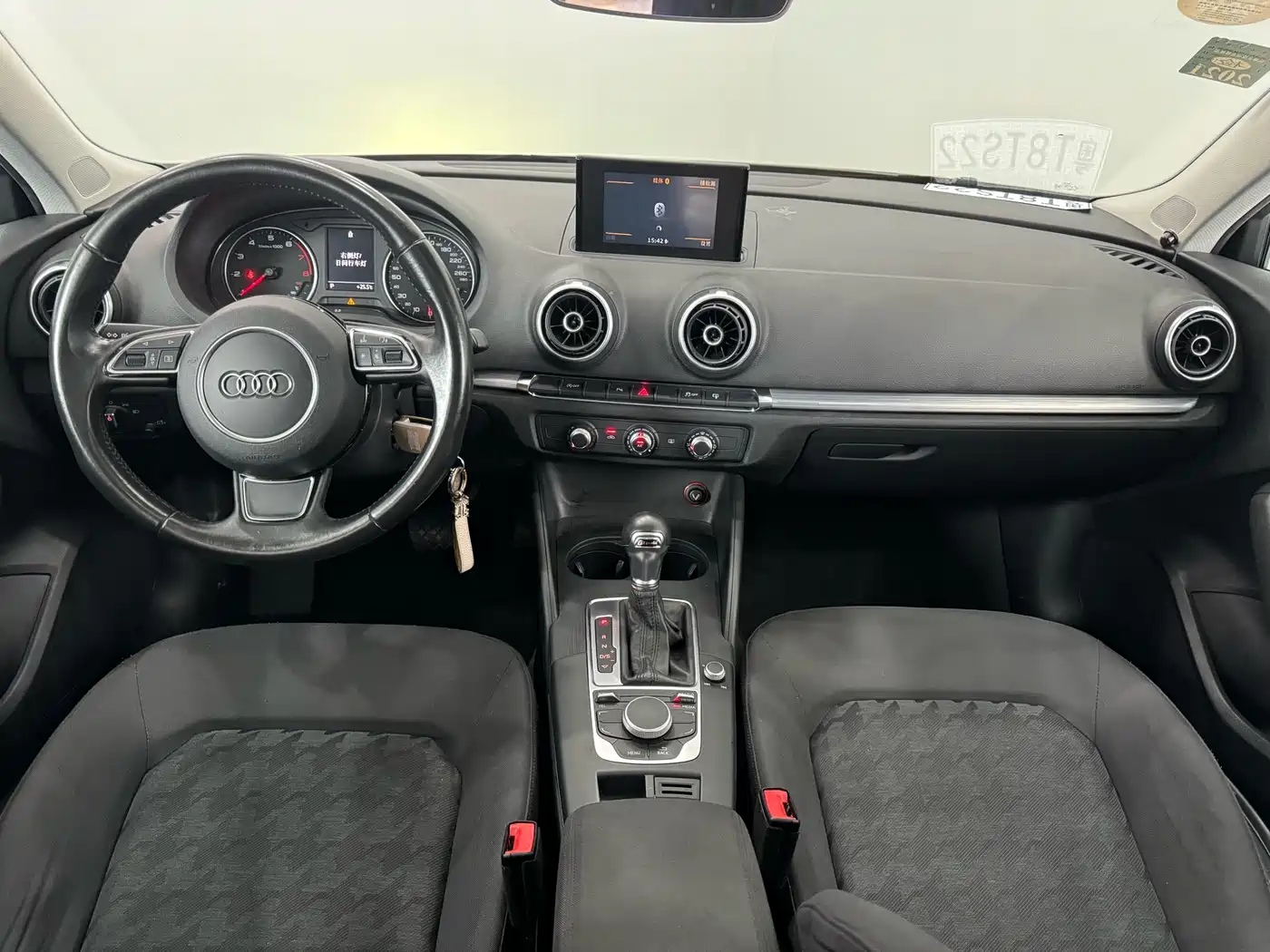 Audi A3 2016 Sportback 35 TFSI Leadership фото 14