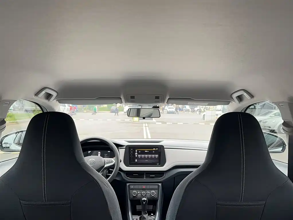 VOLKSWAGEN TUYUE
