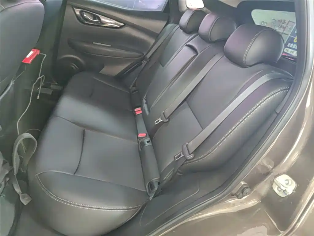 Фото 17 - Nissan Qashqai