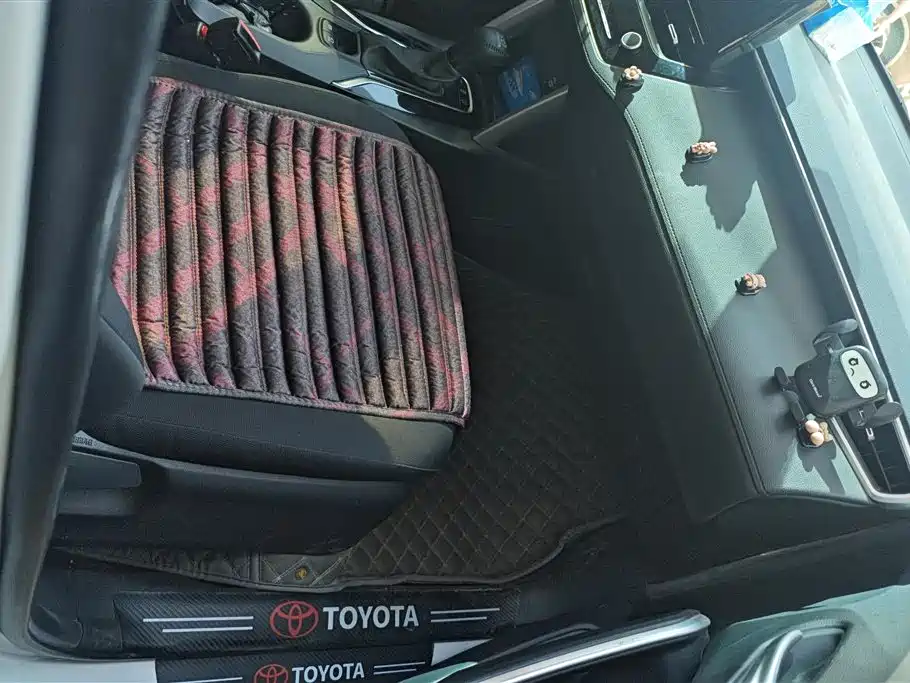 Toyota Corolla Cross 2022 2.0L Luxury Edition фото 8
