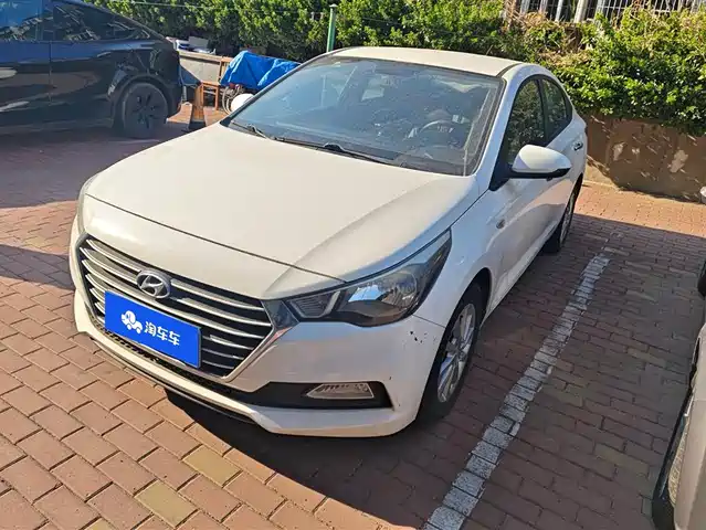 HYUNDAI ACCEPT