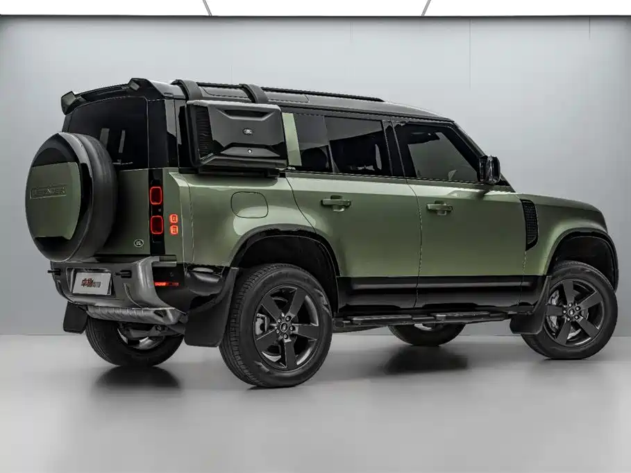 Land Rover Defender 2023 Facelift 110 3.0T P400 X-DYNAMIC HSE фото 7