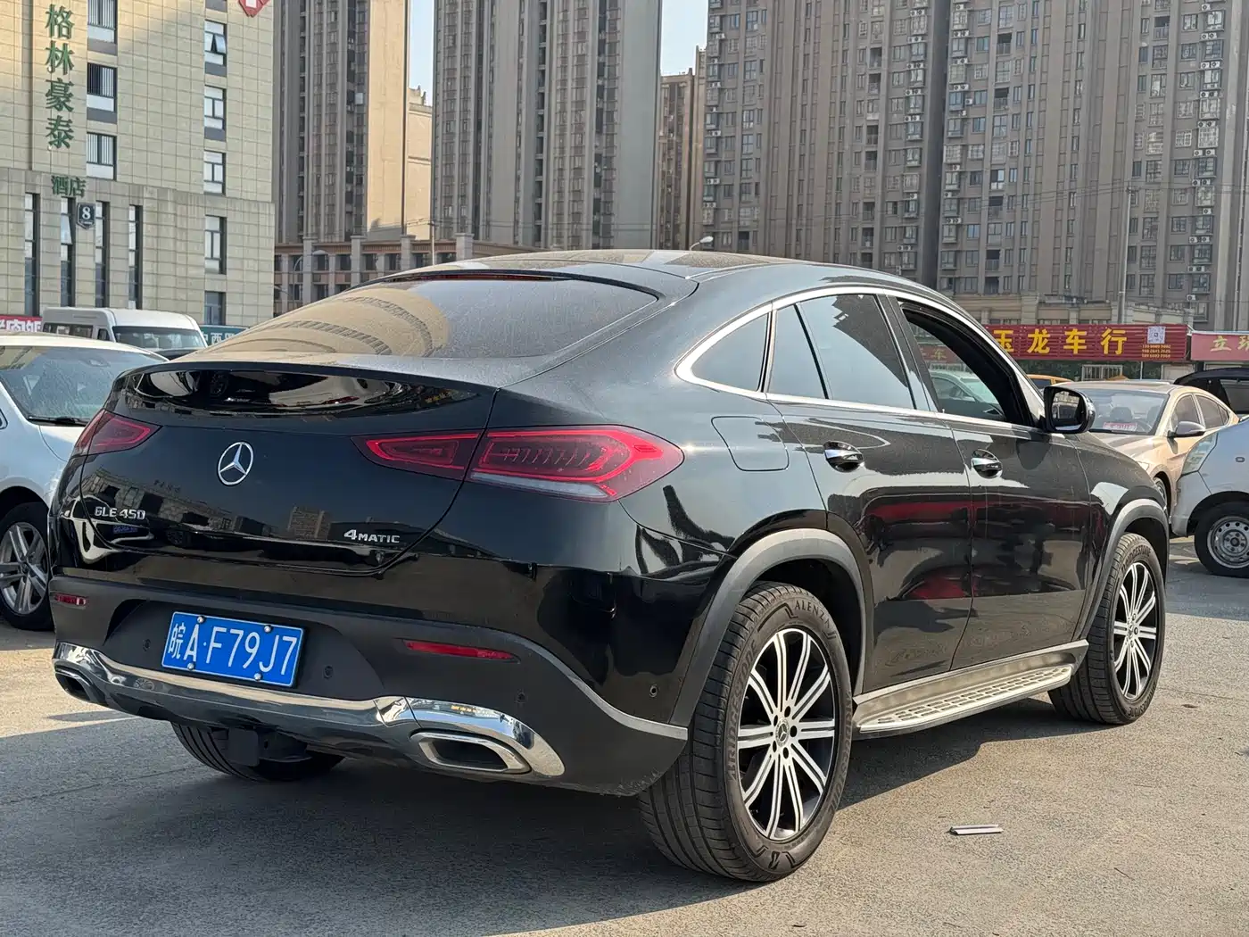 Mercedes-Benz GLE Coupe 2022 GLE 450 4MATIC Coupe SUV Fashion фото 4
