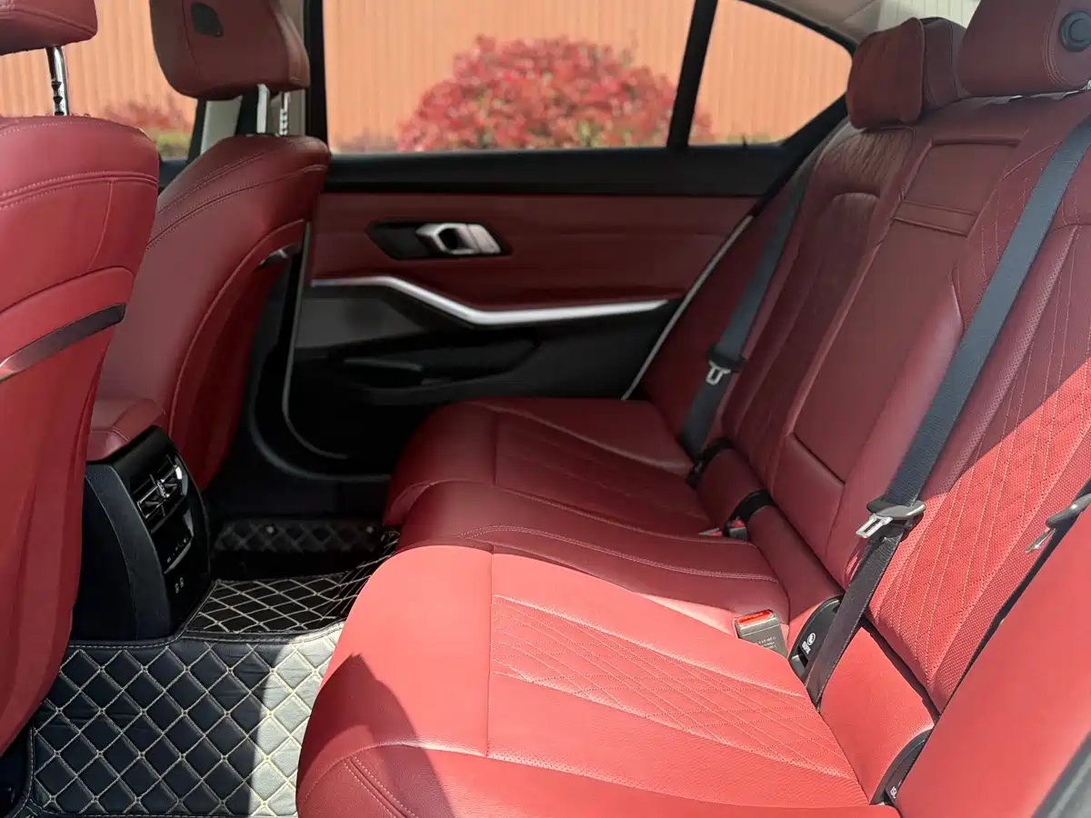 BMW 3 Series 2024 325Li M Sport Package фото 19