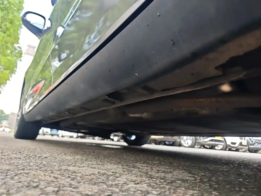 Roewe D7 2025 2023 DMH 125km Beyond Edition