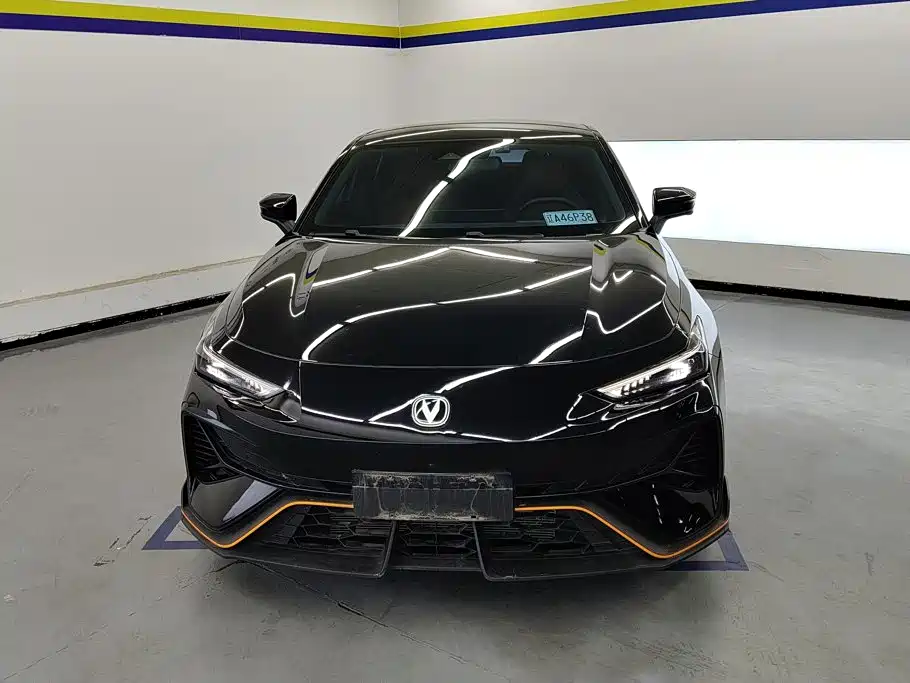Changan UNI-V 2025 2025 2.0T Sport Version