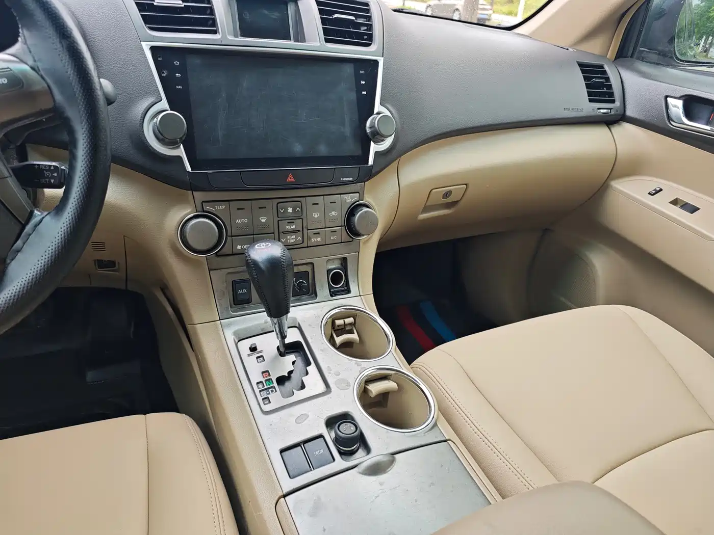Toyota Highlander 2009 2.7L 2WD 7-seater Luxury Edition фото 14